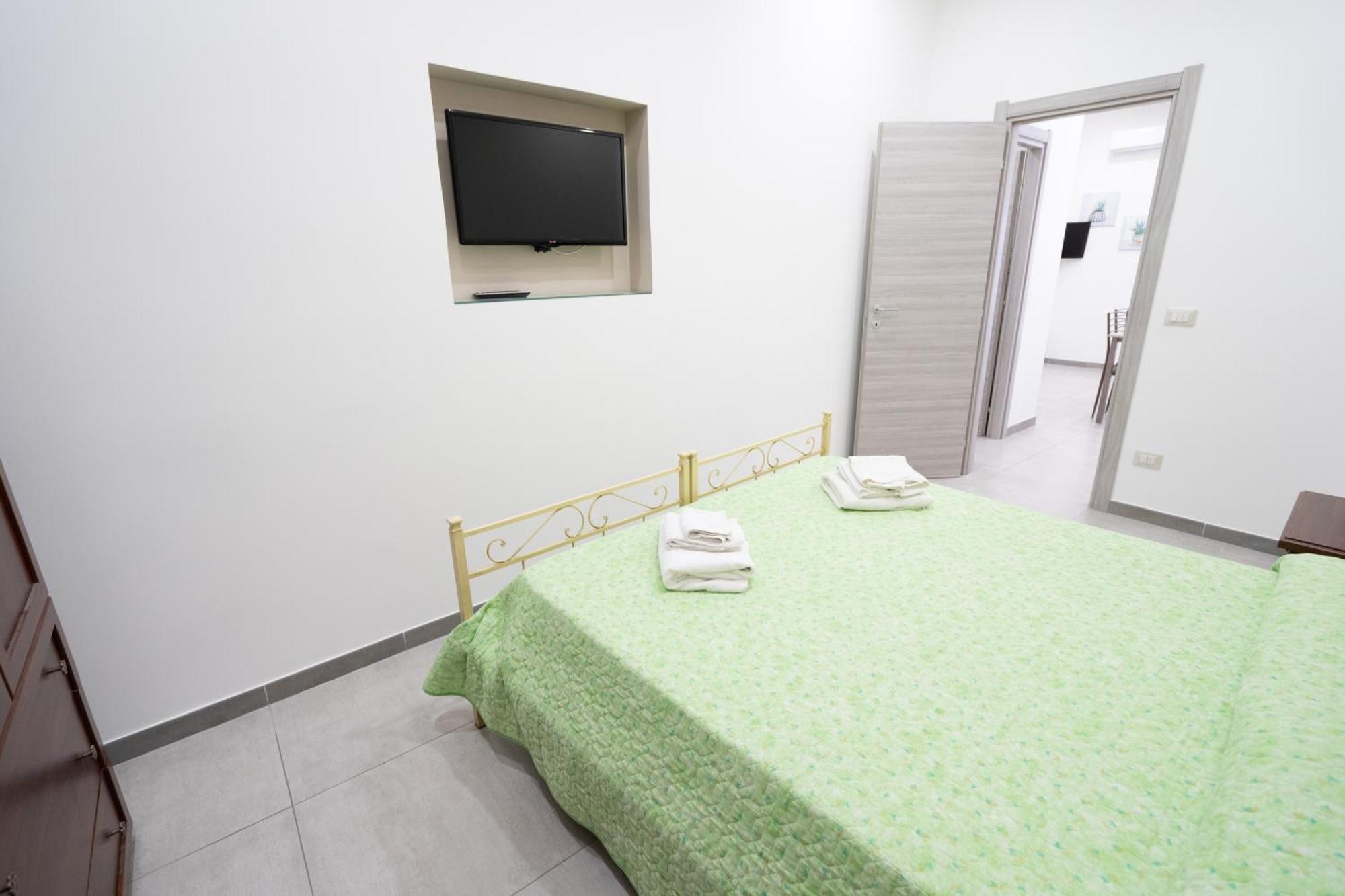 Apartamento Casa Vacanza Serafino Catania Exterior foto